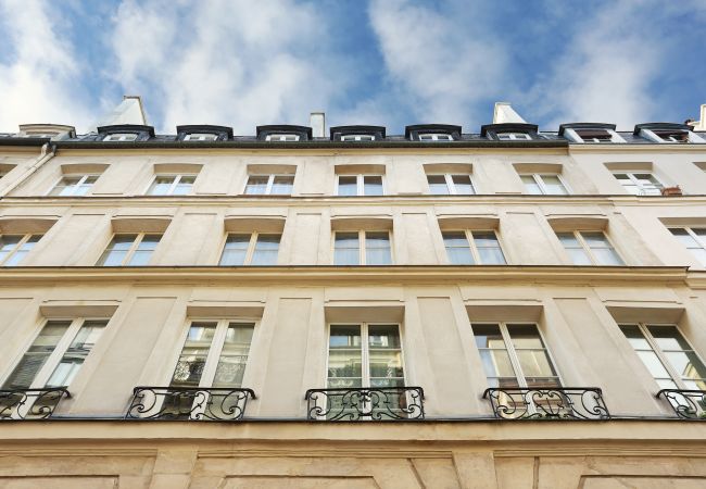 Apartment in Paris - Bourg Tibourg - District Le Marais