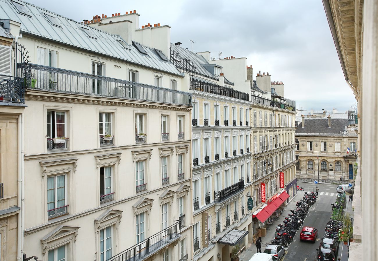 Apartment in Paris - L'ISLY 4