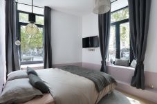 Apartment in Paris - Buci