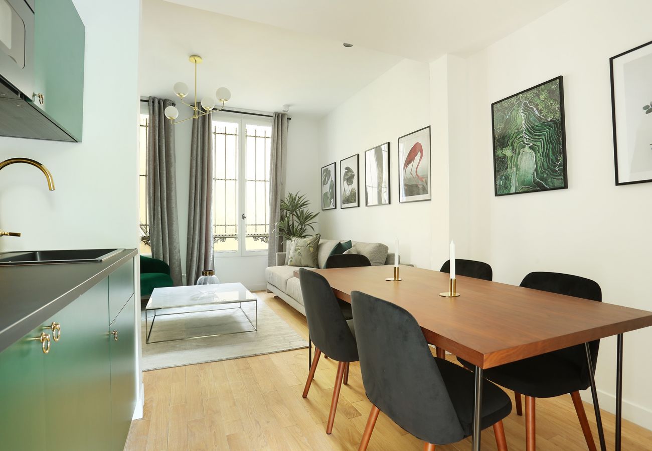 Apartment in Paris - Sebastopol Green