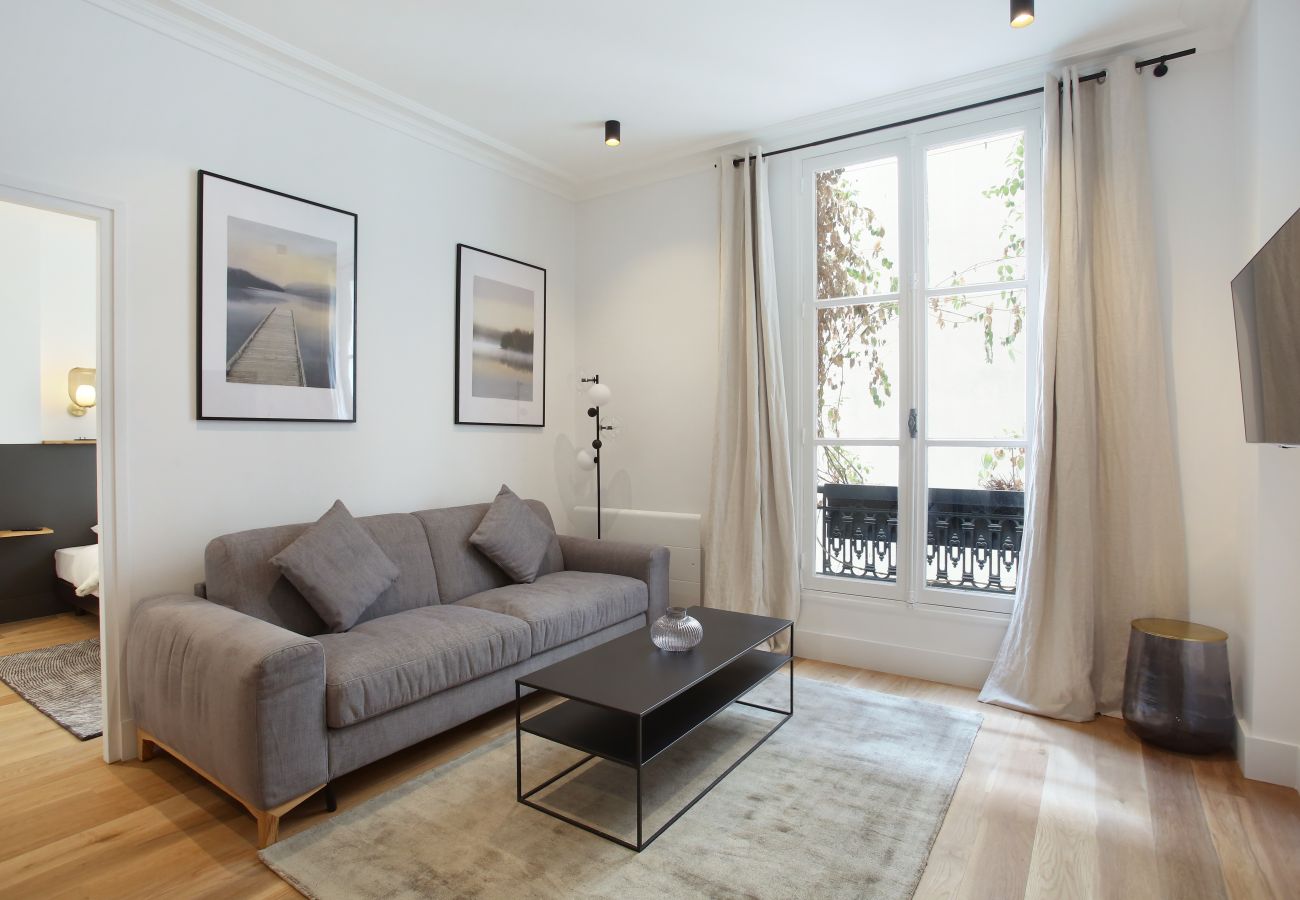 Apartment in Paris - BANQUE 1 Superbe appartement Palais royal:Musée du