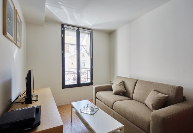 Apartment in Boulogne-Billancourt - BILLANCOURT 102