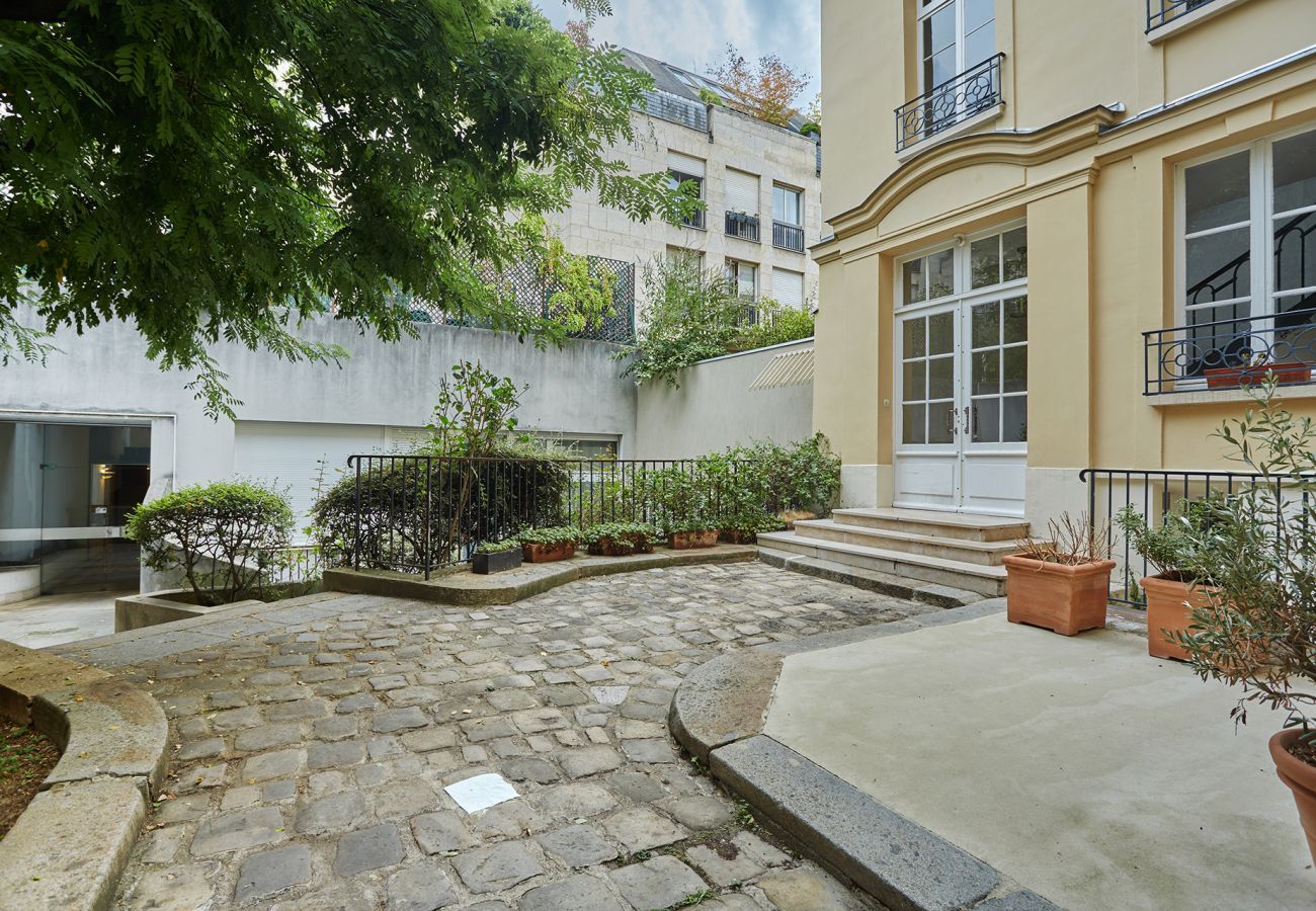 Apartment in Paris - SAINTE ANASTASE 3