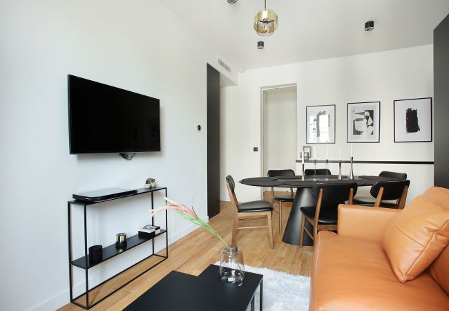 Apartment in Paris - SEBASTOPOL  GREY 2 / 3 ROOMS