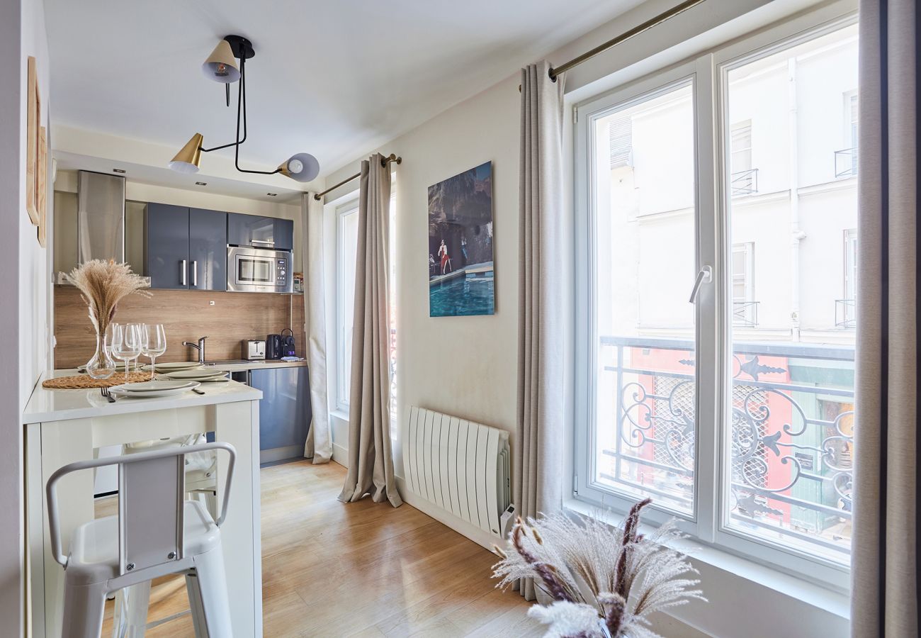 Apartment in Paris - RIVOLI 1