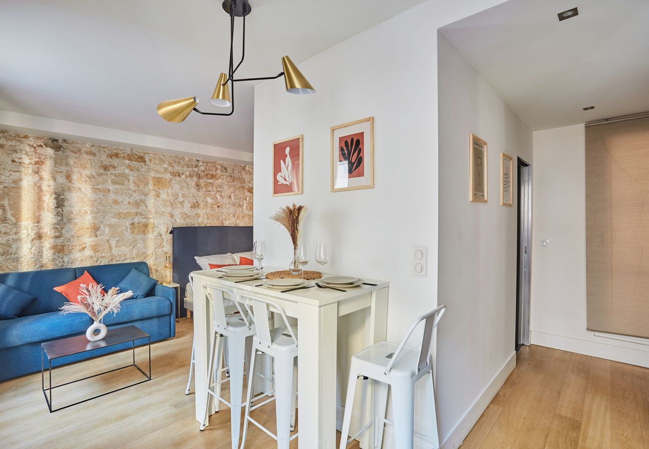 Apartment in Paris - RIVOLI 1
