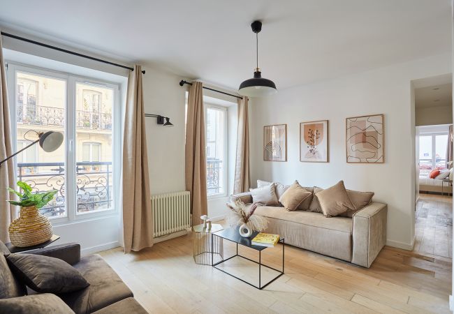 Apartment in Paris - RIVOLI 3