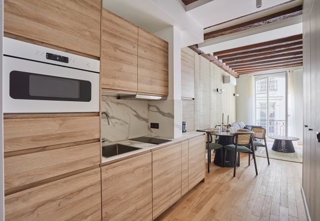 Apartment in Paris - ABOUKIR 105 3