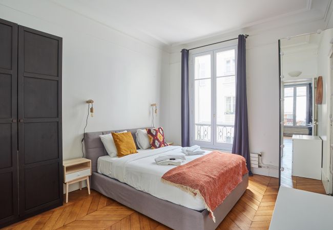 Apartment in Paris - Jouffroy