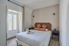 Appartement à Paris - LOMBARDS 6 A3